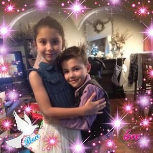 Meet your Posher, Anick